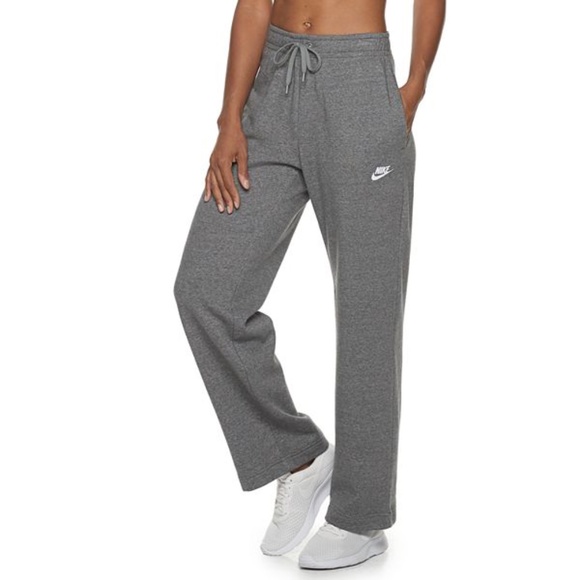 Nike Pants - New Women's Nike Sportswear Loose Fit Fleece Pants